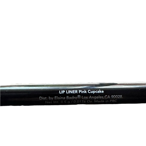 NWT ELAINA BADRO® Lip Liner in Pink Cupcake - Picture 4 of 4